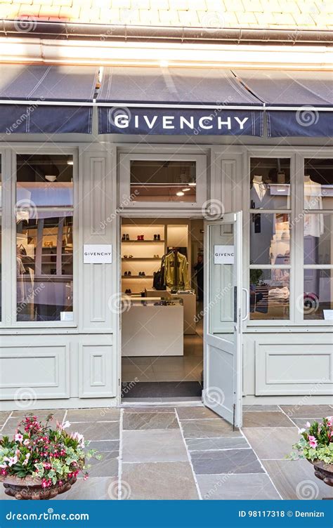 givenchy la vallee village|Givenchy france monet.